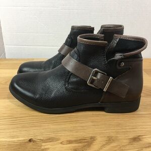 BCBGeneration Leather Moto Ankle Boots Black Brown Buckle Women’s 8.5